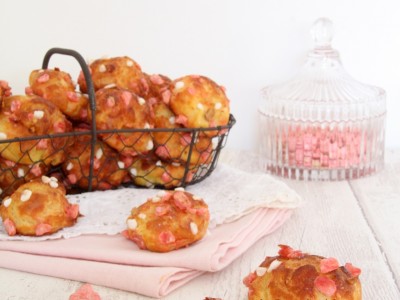 Chouquettes aux pralines roses