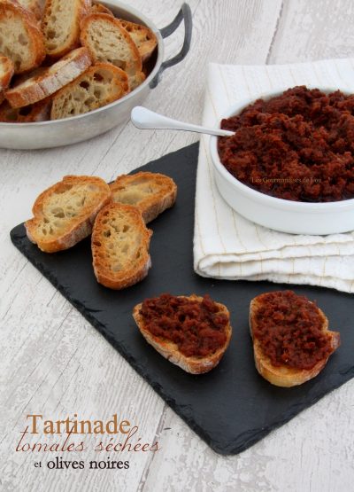 tartinade-tomates-sechees-et-olives-noires