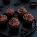 Cupcakes chocolat cœur caramel